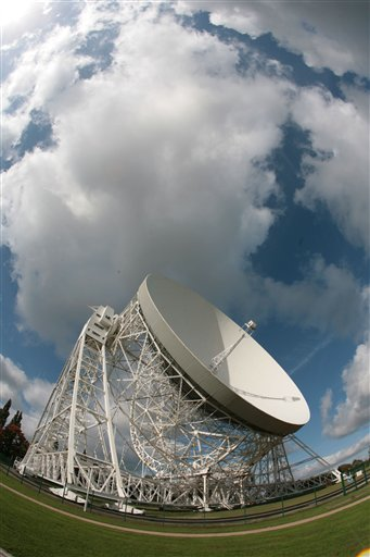 Illustration for article titled The Coolest-Looking Observatories On Earth